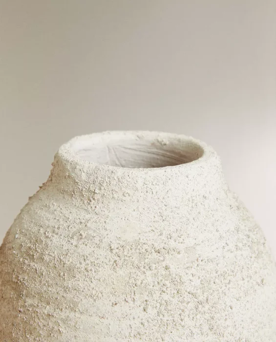 JARRÓN CERÁMICA RUGOSO en Blanco - Jarrones, Uruguay | Zara Home, vista 4