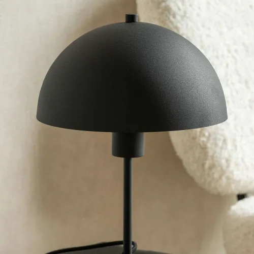 LAMPARA HONGUITO BLACK - 25 X 35 CMS en Negro - Lámparas de mesa, Uruguay | La Iberica