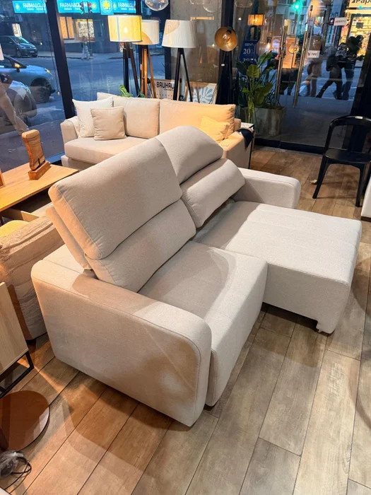 Sofá Havai Extensible Reclinable – Beige – 3 Cuerpos en Beige - Sillones y sofás, Uruguay | Berna Home, vista 3