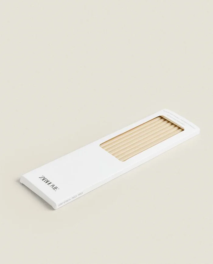 PACK VELAS FINAS DECORATIVAS CILINDRO (PACK DE 10) en Beige - Velas y Portavelas, Uruguay | Zara Home, vista 2