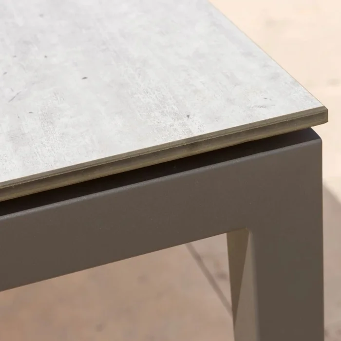 Mesa de centro rectangular de Aluminio - Mood de 110x60cm en Gris - Mesas de arrimo, Uruguay | Ecowood, vista 4