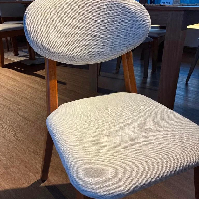 Silla Scarlet en Madera natural - Sillas, Uruguay | Balton, vista 4