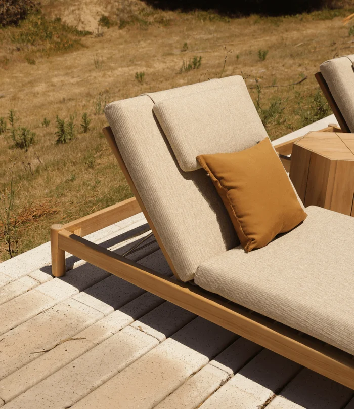 REPOSERA LARA TEKA CON COLCHONETA SECADO ULTRARAPIDO 203X83 en Madera natural - Muebles para el exterior, Uruguay | Masinfinito Casa, vista 2