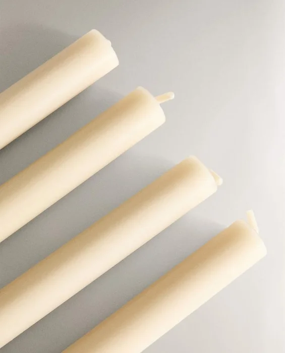 PACK VELAS LARGAS DECORATIVAS CILINDRO (PACK DE 4) en Beige - Velas y Portavelas, Uruguay | Zara Home, vista 4