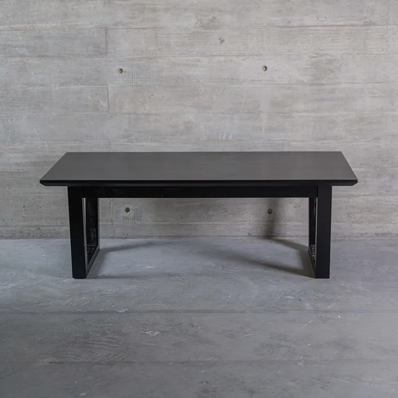 Mesa de Centro Niki en Negro - Mesas de living, Uruguay | Walnut