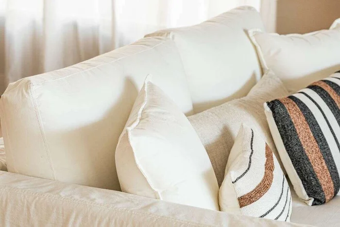 ALMOHADON RAYADO DENIM / CHOCO - 35 X 80 CMS en Multicolor - Textiles, Uruguay | La Iberica, vista 7