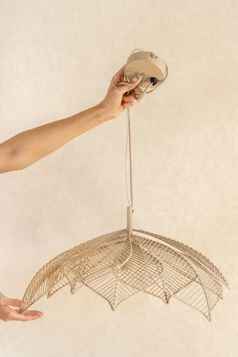LAMPARA DE TECHO PETALOS - NUDE en Beige - Lámparas colgantes, Uruguay | La Iberica, vista 8