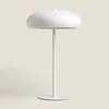 Luminaria de Mesa Scott Blanca en Blanco - Lámparas de mesa, Uruguay | Serlux, vista 6 de 8