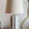 LAMPARA GREY - CERAMICA RAYAS en Multicolor - Lámparas de mesa, Uruguay | La Iberica, vista 1 de 3