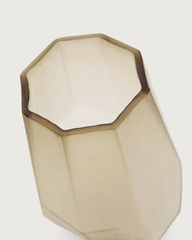 Jarrón Arai de vidrio reciclado gris - 16,5 cm en Marrón - Jarrones, Uruguay | Kavehome, vista 4