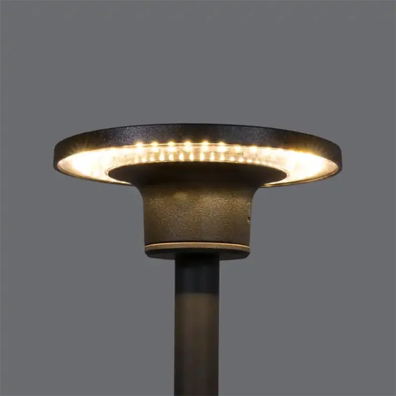 Luminaria Pincho de Exterior Moon 65 cm en Negro - Lámparas de pie, Uruguay | Serlux, vista 4