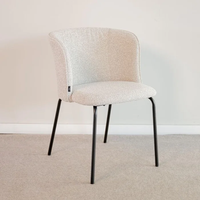 Silla Giuseppina / Gris Claro en Gris - Sillas, Uruguay | Fábrica Italiana