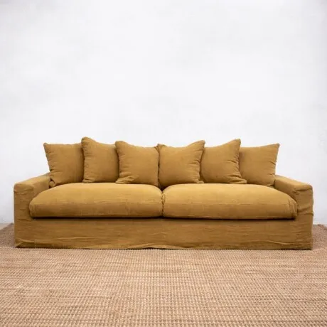 Sillón Ossira 3 Cuerpos Dorado en Mostaza - Sillones y sofás, Uruguay | Aihaus