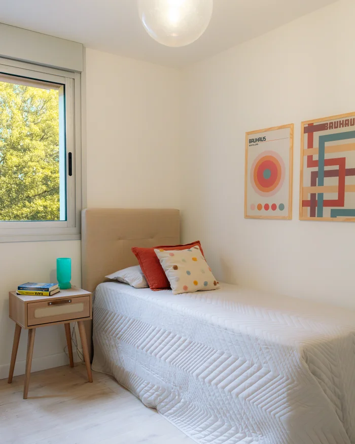 Kit 2 Cuadros - Bauhaus Colores - 40 x 60 en 40 x 60 - Berna Home Ir al contenido Buscar USD 0,00 0 Carrito Muebles Aparadore - Decoración de pared, Uruguay | Berna home, vista 2