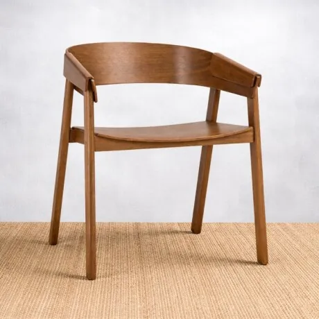 Silla Saggi en Marrón - Sillas, Uruguay | Aihaus