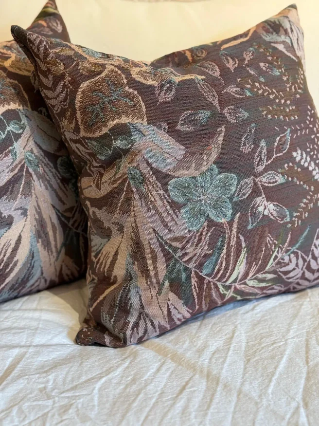 Almohadon estampa bordo en Multicolor - Textiles, Uruguay | FMB, vista 2