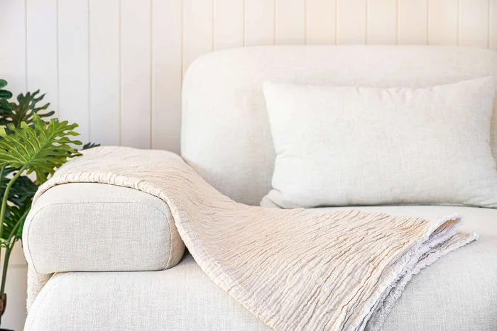 SILLON FOA - LINO ANTIMANCHAS - 2.20 MTS en Blanco - Sillones y sofás, Uruguay | La Iberica, vista 10