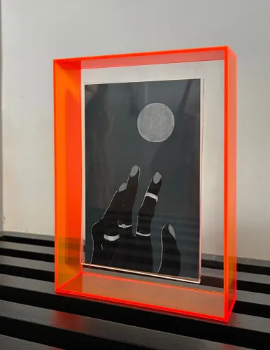 Marco Acrílico Naranja en Naranja - Marcos, Uruguay | Mara Estudio