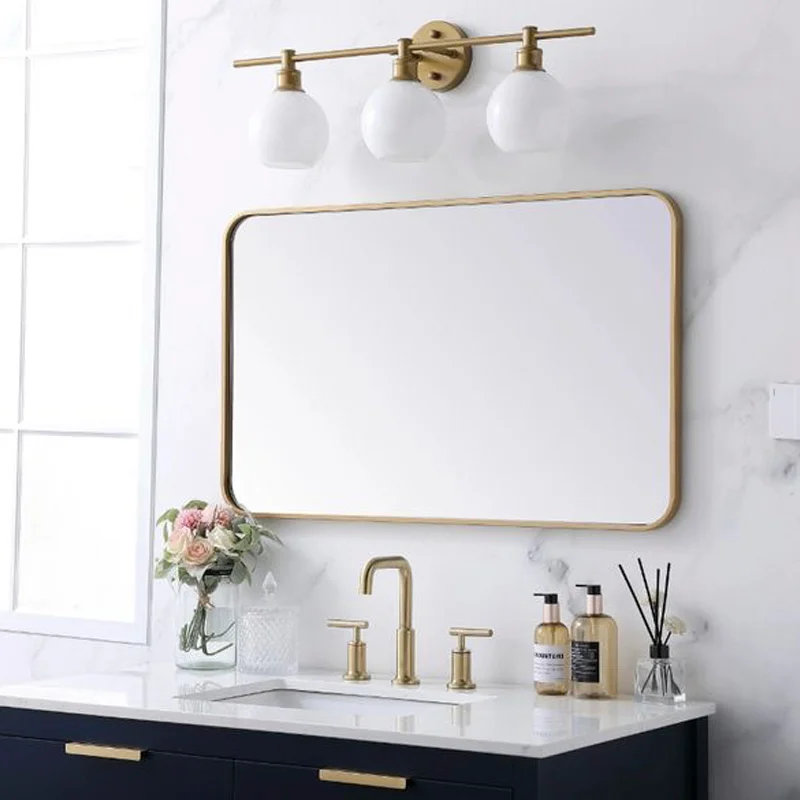 Espejo rectangular aluminio dorado 60x80cm en Dorado - Espejos, Uruguay | Alta Gracia Deco, vista 4
