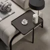 Luminaria de sobremesa Phant de metal y mármol en Negro - Lámparas de mesa, Uruguay | Kavehome, vista 2 de 6
