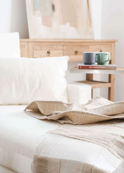 SILLON SOFIA RINCONERO - JEAN en Blanco - Sillones y sofás, Uruguay | La Iberica, vista 17