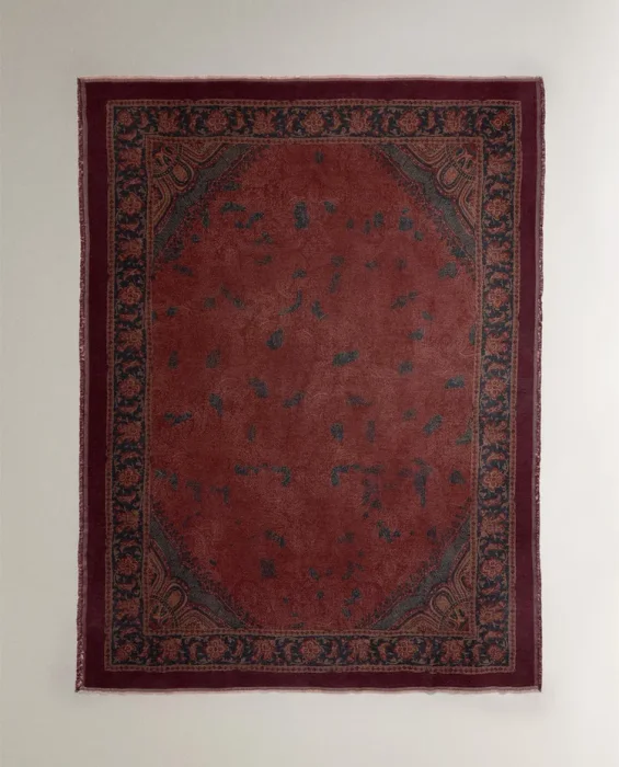 MANTA JACQUARD PAISLEY en Rojo - Textiles, Uruguay | Zara Home, vista 2