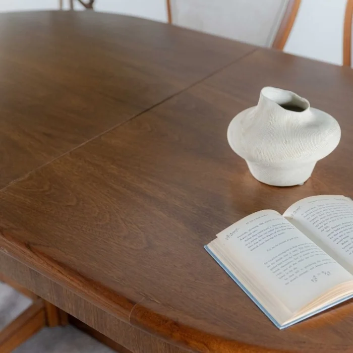 Mesa Ovalada Extensible en Marrón - Mesas de comedor, Uruguay | Fábrica Italiana, vista 3