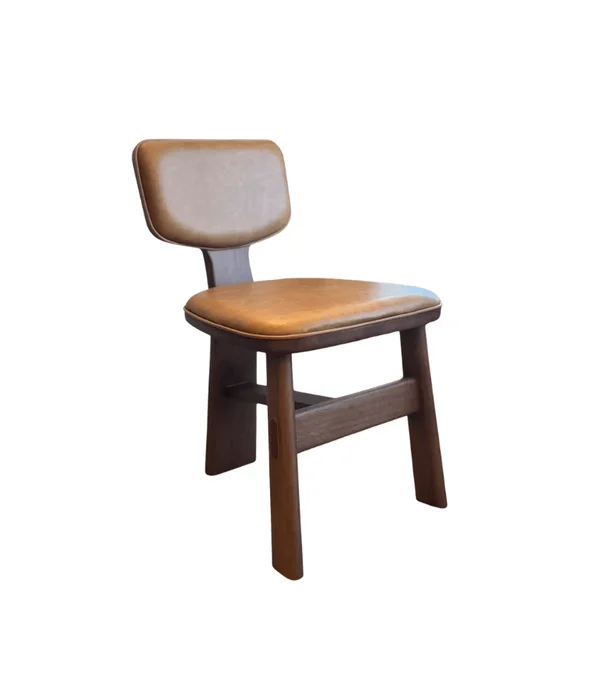 SILLA ESTANDARTE CUERO CAMEL en Marrón - Sillas, Uruguay | Masinfinito Casa