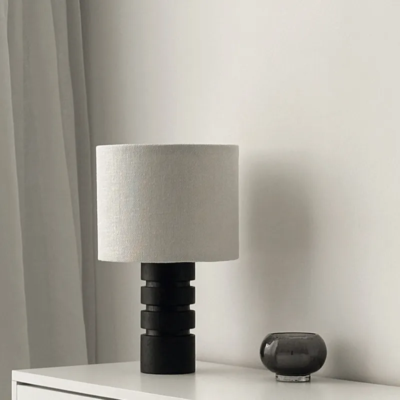 Lampara Kyoto mini Black en Negro - Lámparas de mesa, Uruguay | Fagu Projects