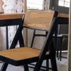 Silla Plegable Motala Madera de Fresno/Rattan Natural - Negra - Sillas, Uruguay | Berna home, vista 2 de 11