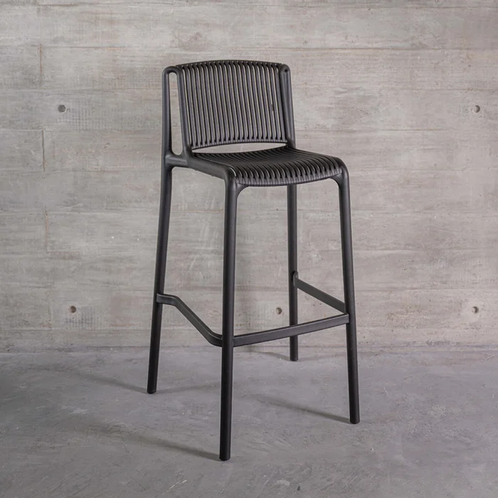 Taburete Sicilia - Negro en Gris - Sillas, Uruguay | Walnut