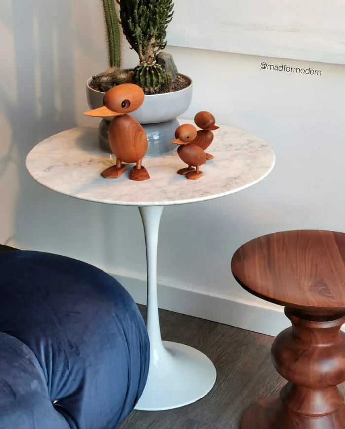 Tulip Side Table | Eero Saarinen en Madera natural - Mesas de arrimo, Uruguay | Mad for Modern, vista 2