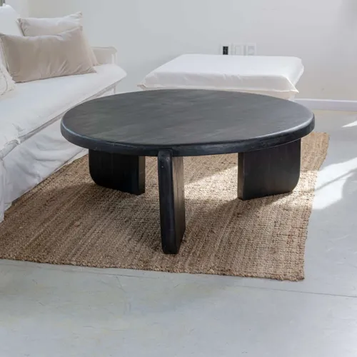 Mesa ratona en teca negra en Negro - Mesas de living, Uruguay | Entrecasa