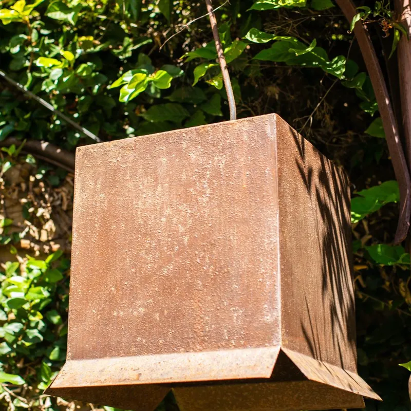 Luminaria Cubo Chico - Zainas en Marrón - Lámparas colgantes, Uruguay | Zainas