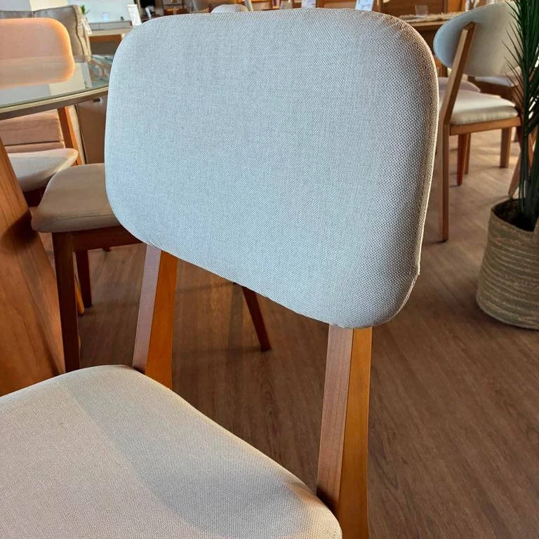 Silla de Comedor Classic Madera Maciza - Línea Manhattan en Beige - Sillas, Uruguay | Balton, vista 3