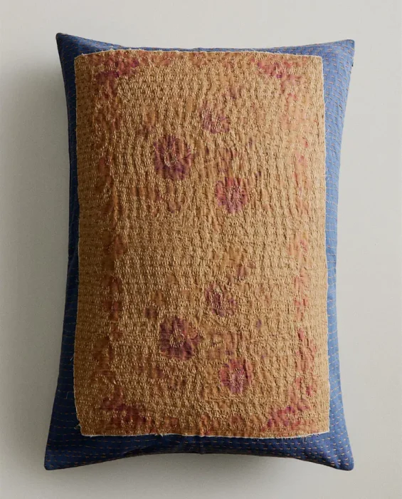 FUNDA DE COJÍN BORDADO en Multicolor - Textiles, Uruguay | Zara Home