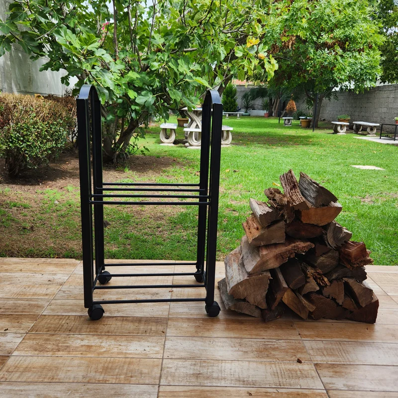 Leñero de Hierro Modelo H en Negro - Muebles para el exterior, Uruguay | Quemadores de Jardín, vista 4