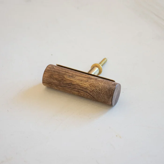 Tirador de madera cilindro en Madera natural - Percheros y colgadores, Uruguay | De Arcos