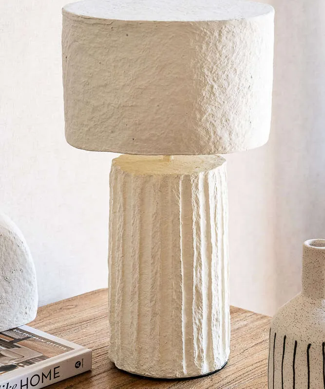 LAMPARA LINEAS - PAPEL MACHE en Blanco - Lámparas de mesa, Uruguay | La Iberica