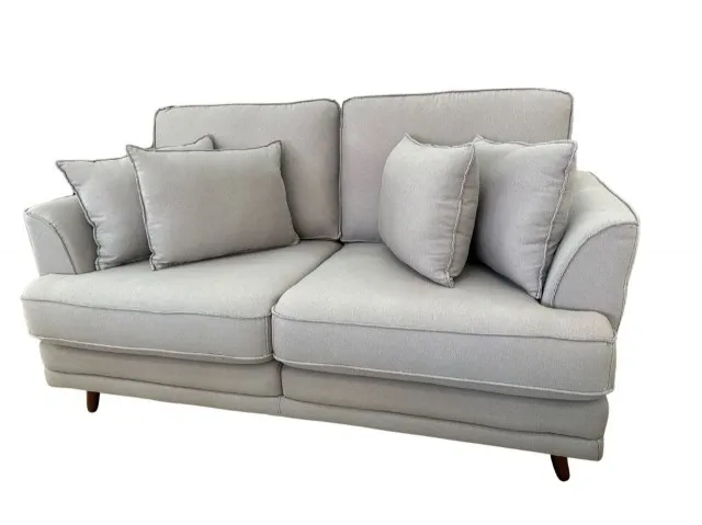 Sofa Danna 2 lugares en Beige - Sillones y sofás, Uruguay | New York Home