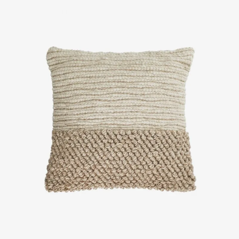 Almohadón Maday de lana y algodón beige 45 x 45 cm en Beige - Textiles, Uruguay | Kavehome