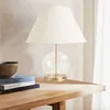 Lámpara de Mesa Stewart en Blanco - Lámparas de mesa, Uruguay | Serlux, vista 3 de 6
