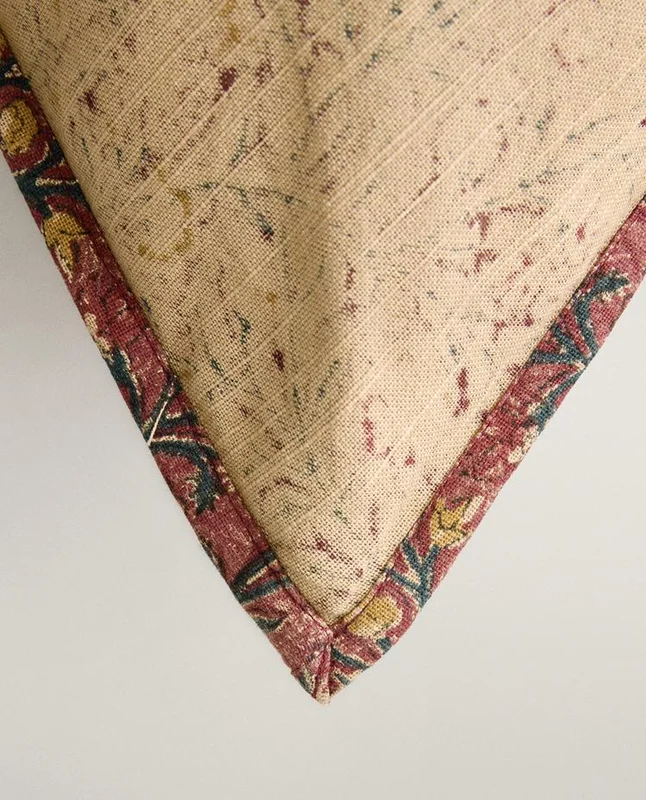 FUNDA COJÍN BLOCK PRINT - Textiles, Uruguay | Zara Home, vista 3