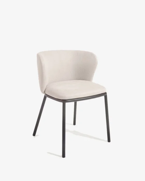 Silla Ciselia - de chenilla beige y acero negro en Beige - Sillas, Uruguay | Kavehome
