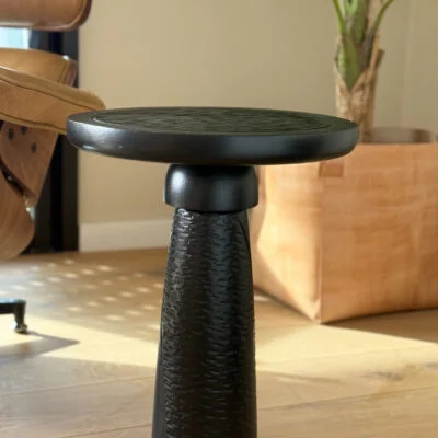 Mesa lateral negra en Negro - Muebles, Uruguay | Dreams On Time, vista 6