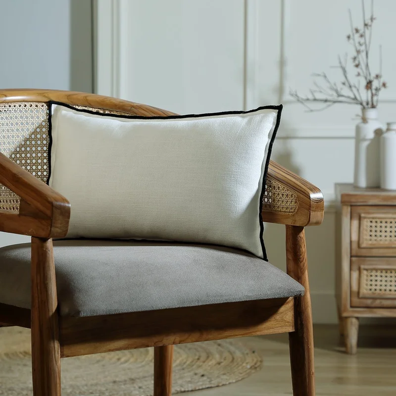 Almohadones en lino con vivos - Sillones y sofás, Uruguay | Pieza Clave, vista 23