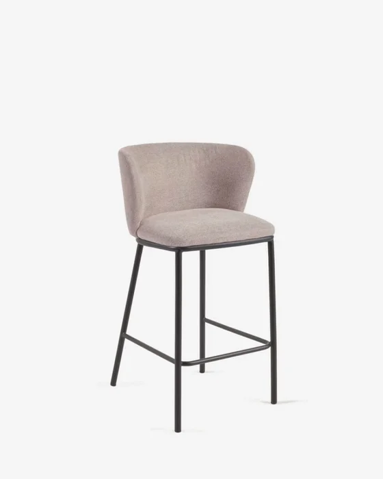 Taburete Ciselia de chenilla - marrón claro y patas de acero con acabado negro altura 65 cm en Marrón - Butacas, banquetas y puffs, Uruguay | Kavehome