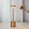 Lampara de mesa Iris recargable USB en Negro - Lámparas de mesa, Uruguay | Alta Gracia Deco, vista 5 de 7