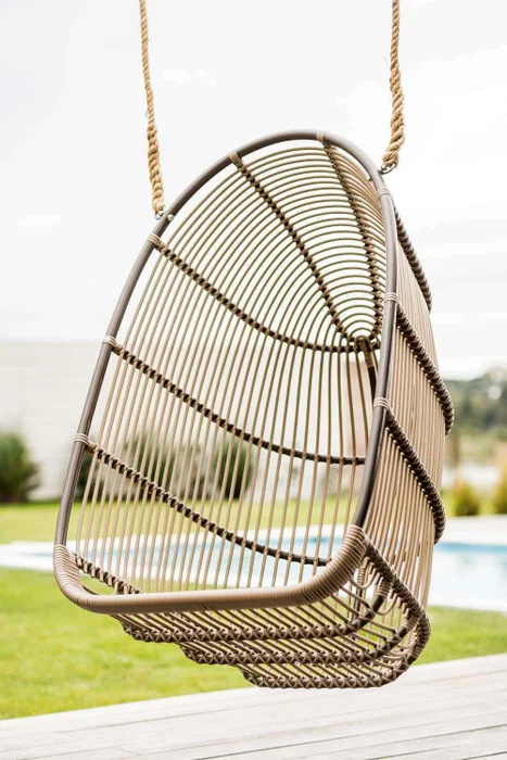 BUTACA COLGANTE DE EXTERIOR - MOCCACHINO - SIKA DESIGN en Marrón - Muebles para el exterior, Uruguay | La Iberica