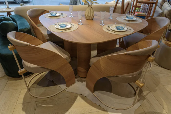 Mesa Mónica - Mesas de comedor, Uruguay | Furest, vista 2